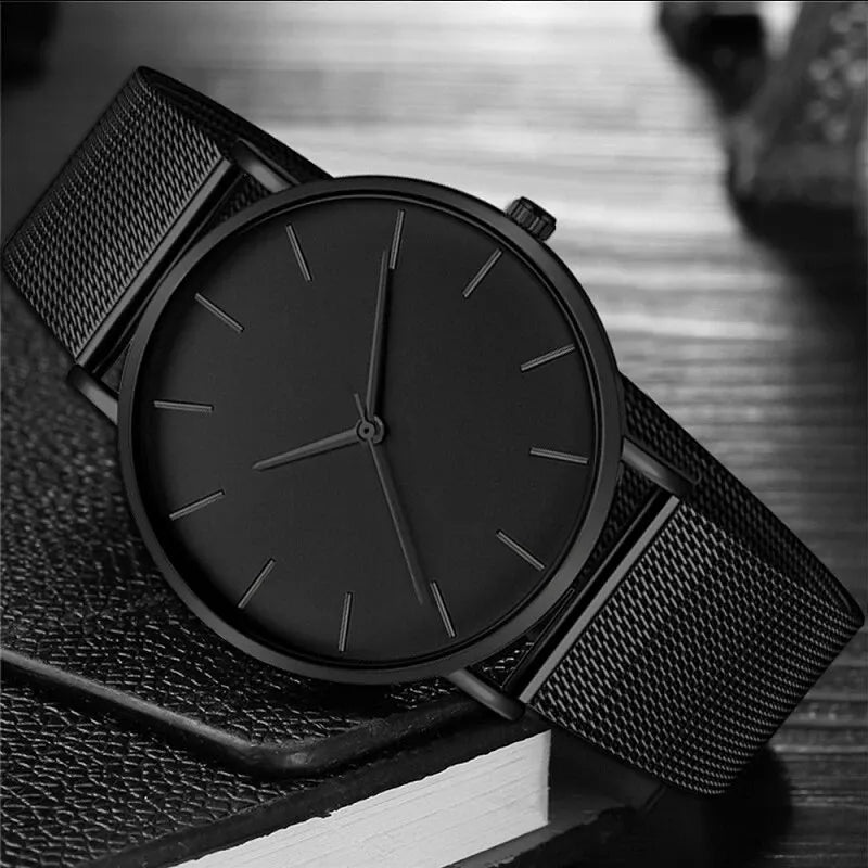 MINIMALIST VANTA BLACK